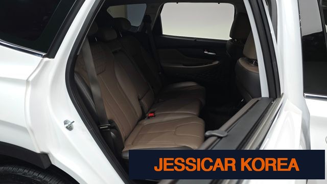 2020 Hyundai Santa Fe TM - Thumbnail 4
