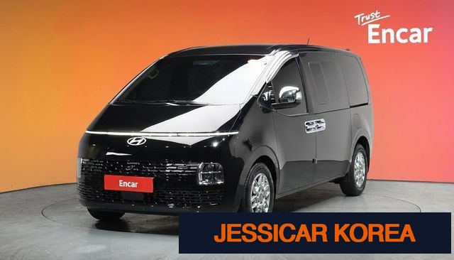2025 Hyundai Staria - Thumbnail 2