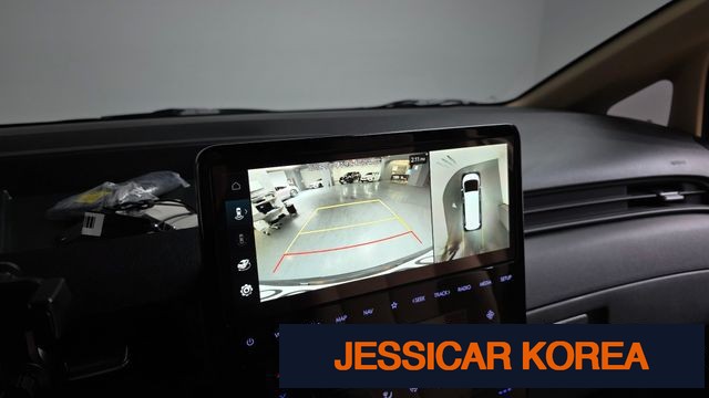 2025 Hyundai Staria - Thumbnail 19