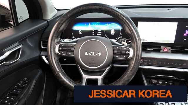 2022 Kia Sportage 5th Gen - Thumbnail 3