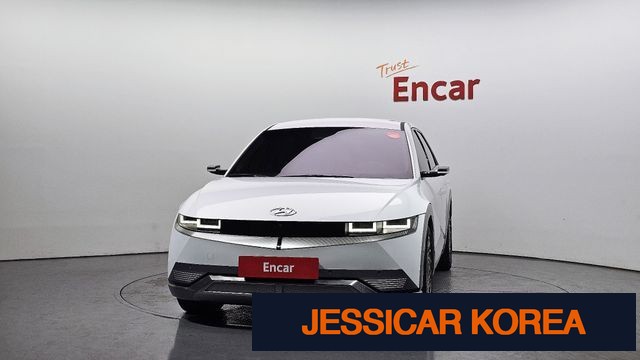 2022 Hyundai Ioniq 5 - Thumbnail 4