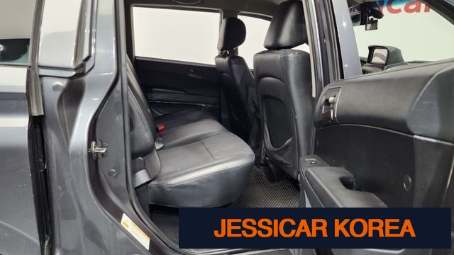 2014 KG Mobility Korando Sports - Thumbnail 6