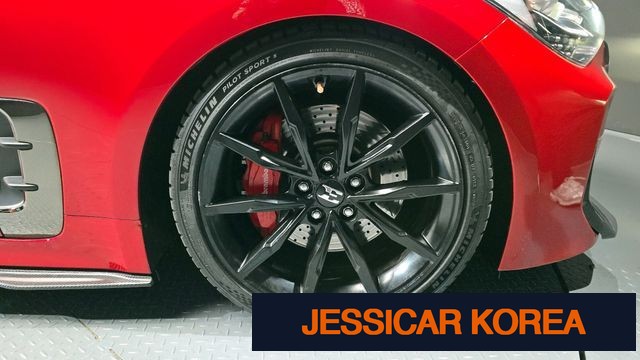 2019 Kia Stinger - Thumbnail 5