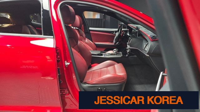 2019 Kia Stinger - Thumbnail 13