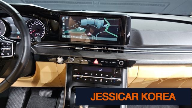 2023 Kia Carnival 4th Gen - Thumbnail 3