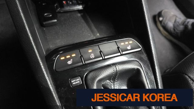 2019 Kia stonic - Thumbnail 18