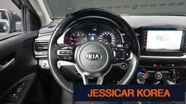 2019 Kia stonic - Thumbnail 19