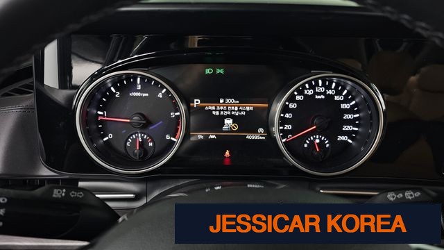 2023 Kia Carnival 4th Gen - Thumbnail 7