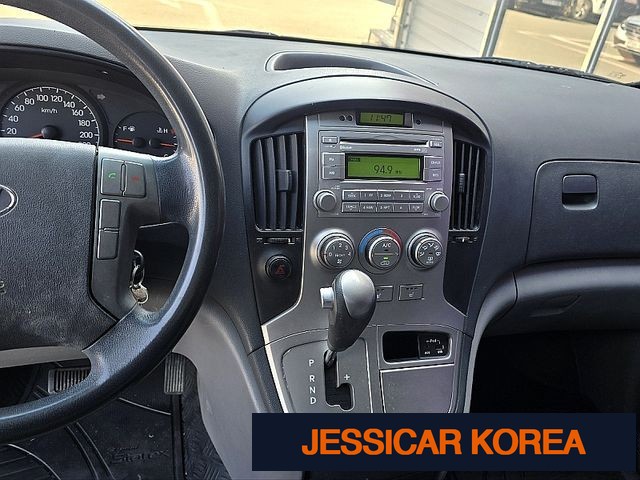 2016 Hyundai Grand Starex - Thumbnail 5