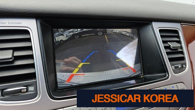 2012 Hyundai Genesis - Thumbnail 8