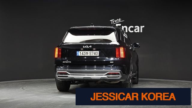 2023 Kia Sorento 4th Gen - Thumbnail 2