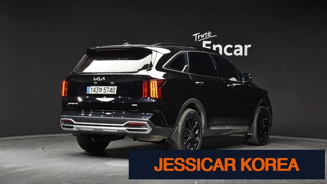 2023 Kia Sorento 4th Gen - Thumbnail 5