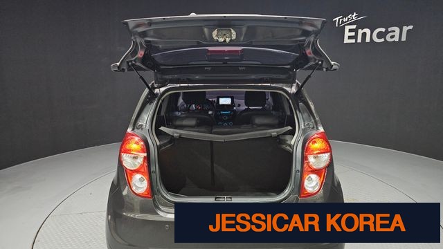 2014 Chevrolet Spark - Thumbnail 12