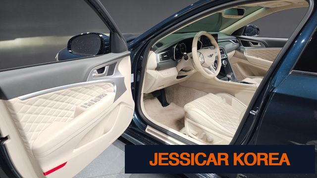 2022 Genesis The New G70 - Thumbnail 4
