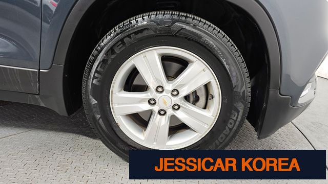2021 Chevrolet The New Trax - Thumbnail 3
