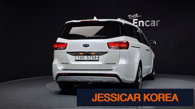2018 Kia All New Carnival - Thumbnail 3