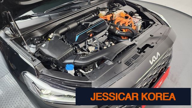 2022 Kia K8 Hybrid - Thumbnail 2