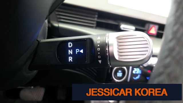 2022 Hyundai Ioniq 5 - Thumbnail 9