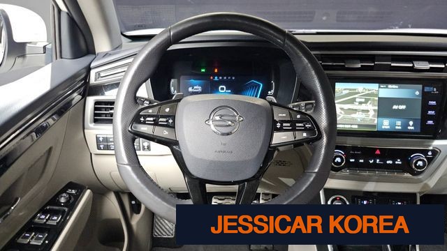 2019 KG Mobility Beautiful Korando - Thumbnail 3