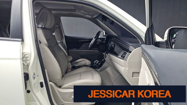 2019 KG Mobility Beautiful Korando - Thumbnail 9