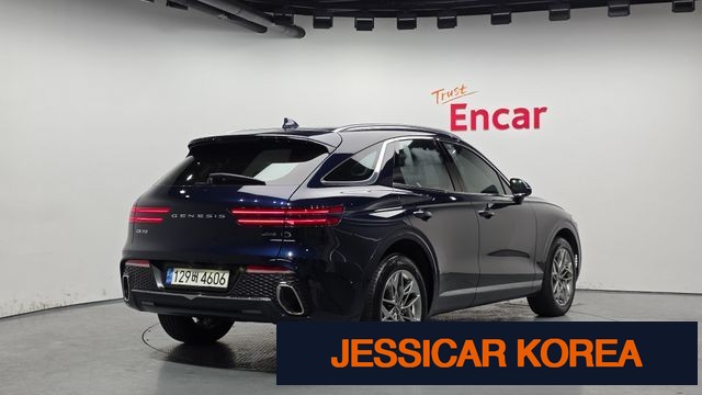 2022 Genesis GV70 - Thumbnail 3
