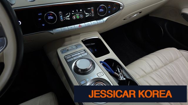 2022 Genesis GV70 - Thumbnail 6
