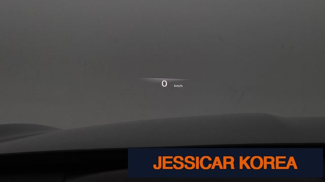 2022 Genesis GV70 - Thumbnail 14
