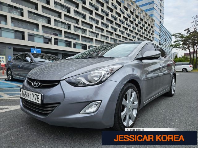 2012 Hyundai Avante MD - Thumbnail 3