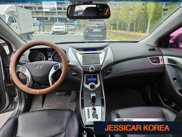 2012 Hyundai Avante MD - Thumbnail 6