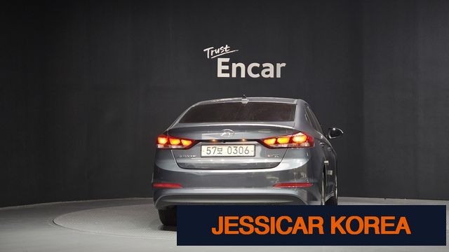 2017 Hyundai Avante AD - Thumbnail 9
