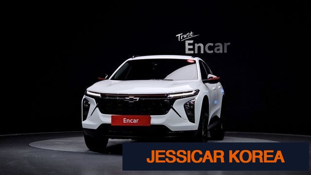 2025 Chevrolet Trax Crossover - Thumbnail 10