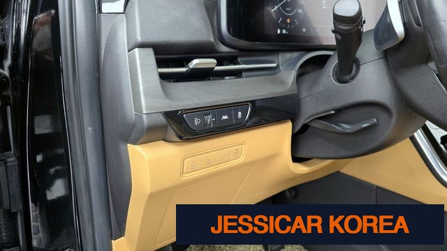 2021 Kia Carnival 4th Gen - Thumbnail 2