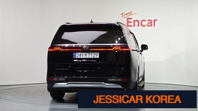 2021 Kia Carnival 4th Gen - Thumbnail 10