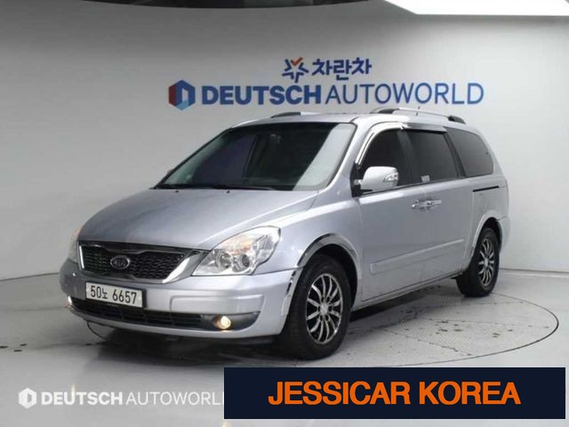 2010 Kia Carnival R - Thumbnail 16