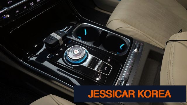 2021 Kia Carnival 4th Gen - Thumbnail 15