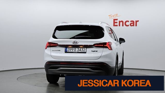 2023 Hyundai The New Santa Fe - Thumbnail 6