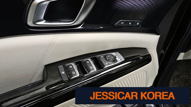 2021 Kia Carnival 4th Gen - Thumbnail 17