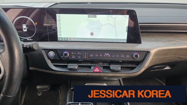 2022 Kia K8 Hybrid - Thumbnail 2