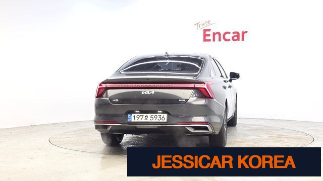 2022 Kia K8 Hybrid - Thumbnail 7