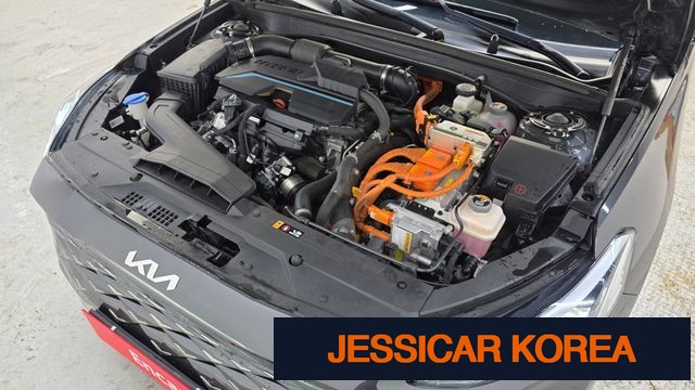 2022 Kia K8 Hybrid - Thumbnail 8