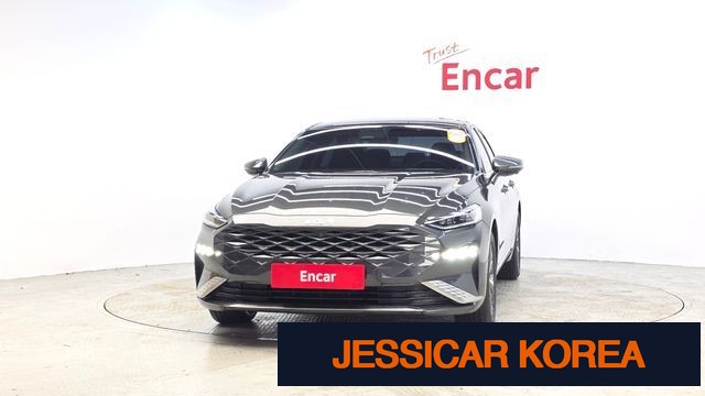 2022 Kia K8 Hybrid - Thumbnail 9