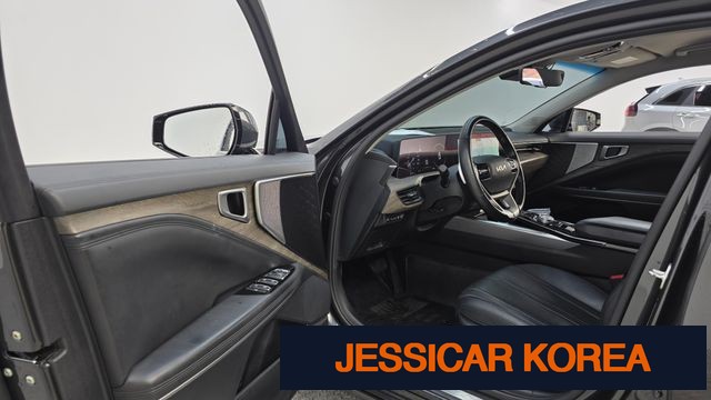 2022 Kia K8 Hybrid - Thumbnail 10