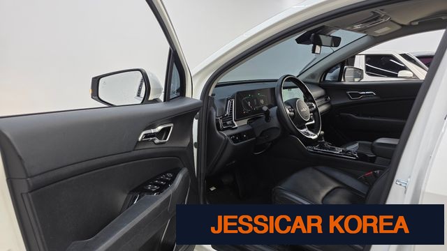 2023 Kia Sportage 5th Gen - Thumbnail 4