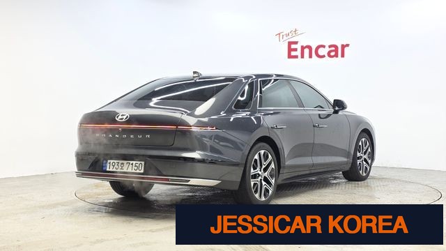 2023 Hyundai Grandeur (GN7) - Thumbnail 2