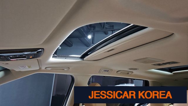 2023 Kia Carnival 4th Gen - Thumbnail 16