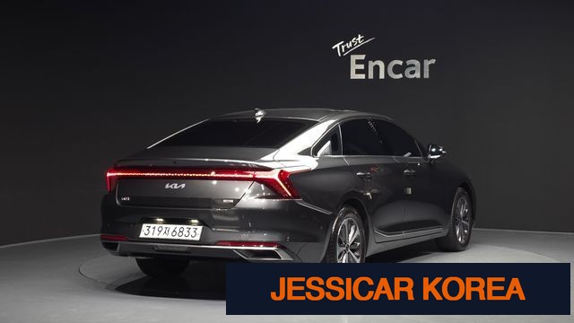 2023 Kia K8 Hybrid - Thumbnail 5