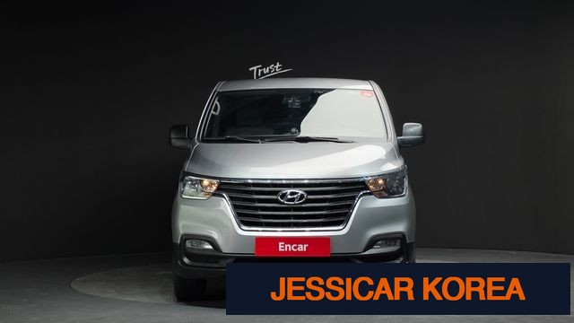2019 Hyundai The New Grand Starex - Thumbnail 4