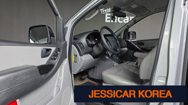 2019 Hyundai The New Grand Starex - Thumbnail 18