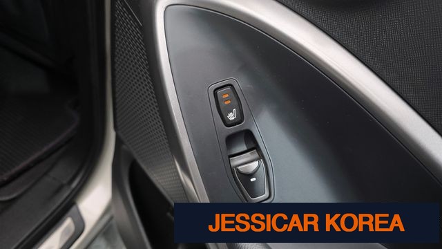 2014 Hyundai Santa Fe DM - Thumbnail 12