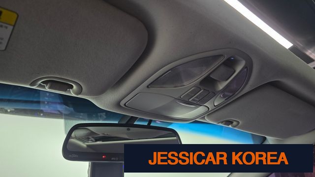 2014 Hyundai Santa Fe DM - Thumbnail 18